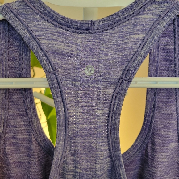 Lululemon Tank Top Size 6 - Picture 2 of 3